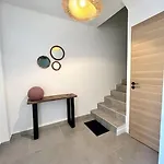 Victoria #8 Persons #3 Bedrooms #terrace # Garage - Calm And Clim Villa *