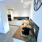 Villa Victoria #8 Persons #3 Bedrooms #terrace # Garage - Calm And Clim *