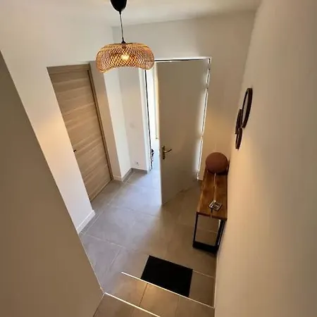 Villa Victoria F1 Gp Monaco #8 Persons #3 Bedrooms #Terrace # Garage Beach - *